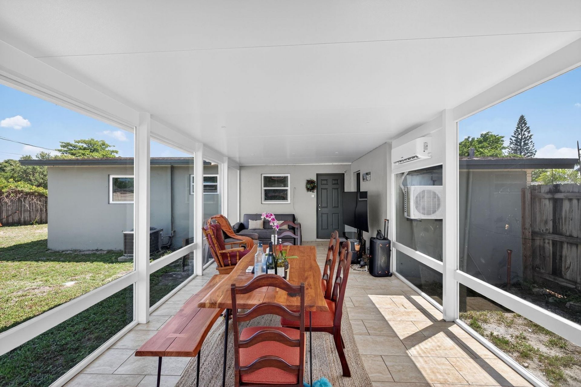 300 SW 25th Avenue, Fort Lauderdale, FL 33312 Photo