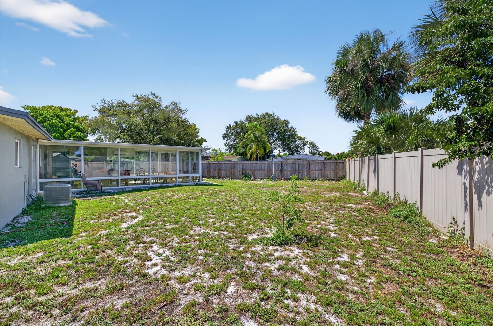 300 SW 25th Avenue, Fort Lauderdale, FL 33312 Photo