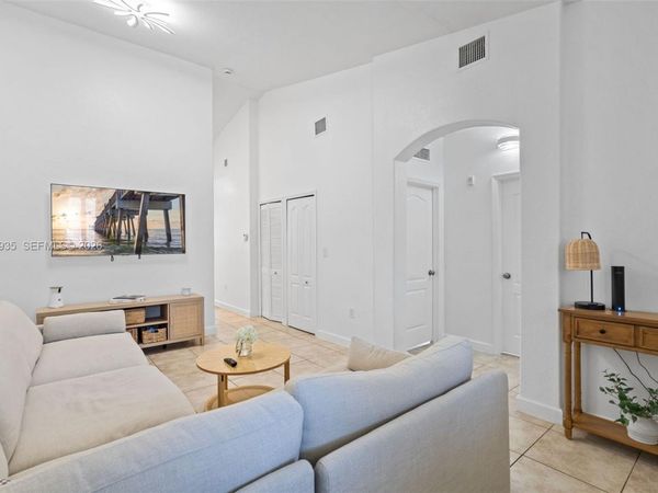 2731 SE 17th Ave , Unit 211, Homestead, FL 33035