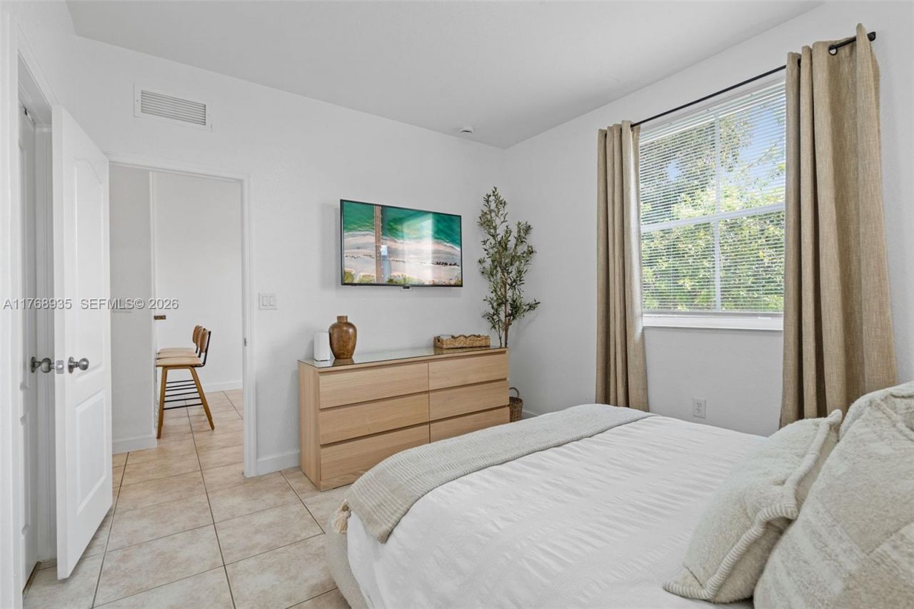 2731 SE 17th Ave, Unit 211, Homestead, FL 33035 Photo