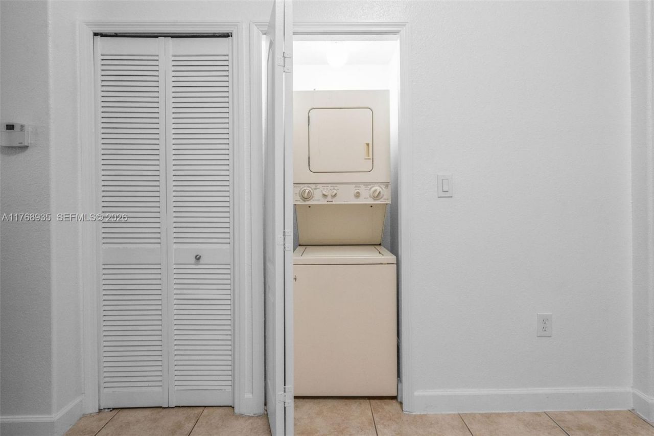 2731 SE 17th Ave , Unit 211, Homestead, FL 33035 Photo