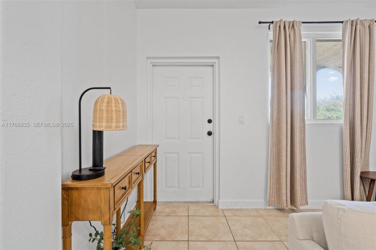 2731 SE 17th Ave, Unit 211, Homestead, FL 33035 Photo