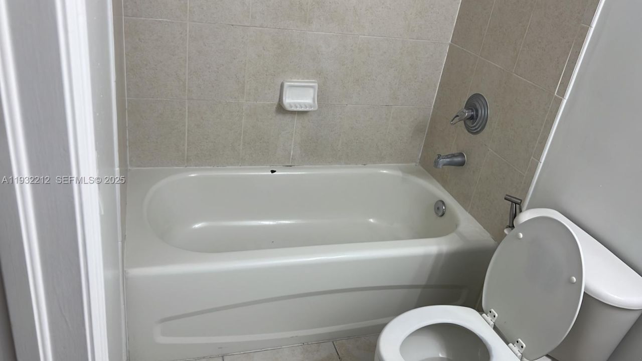 7240 NW 114th Ave, Unit 201, Doral, FL 33178 Photo