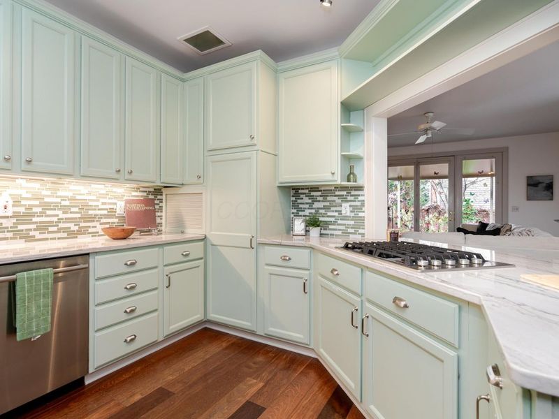 242 E Sycamore Street, Columbus, OH 43206 Photo 11