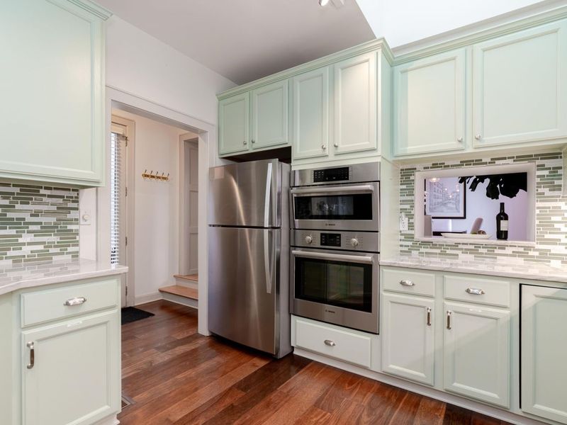 242 E Sycamore Street, Columbus, OH 43206 Photo 13