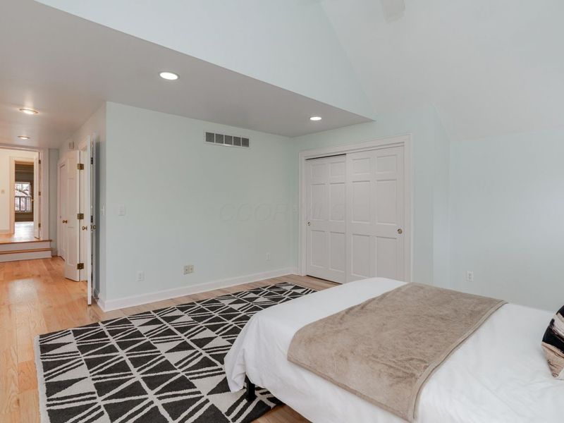 242 E Sycamore Street, Columbus, OH 43206 Photo 27