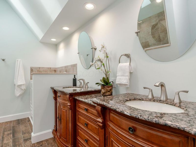 242 E Sycamore Street, Columbus, OH 43206 Photo 28