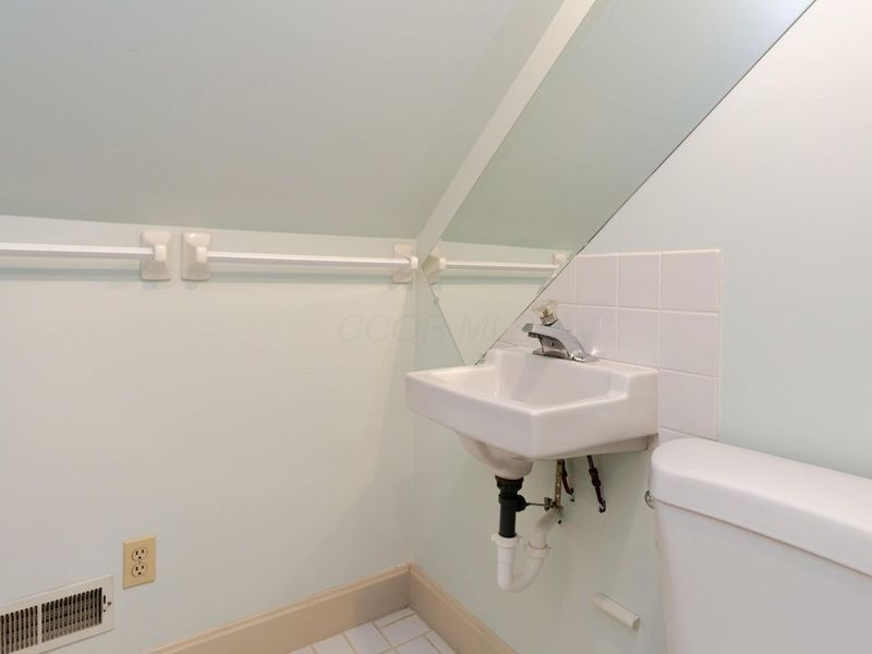 242 E Sycamore Street, Columbus, OH 43206 Photo 36