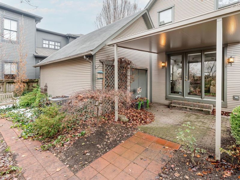 242 E Sycamore Street, Columbus, OH 43206 Photo 39