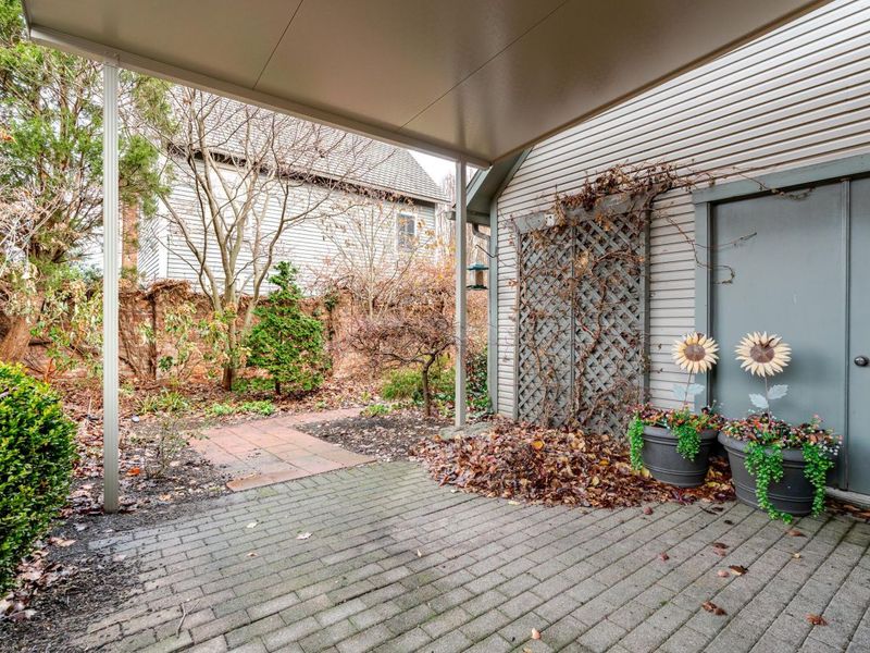 242 E Sycamore Street, Columbus, OH 43206 Photo 40