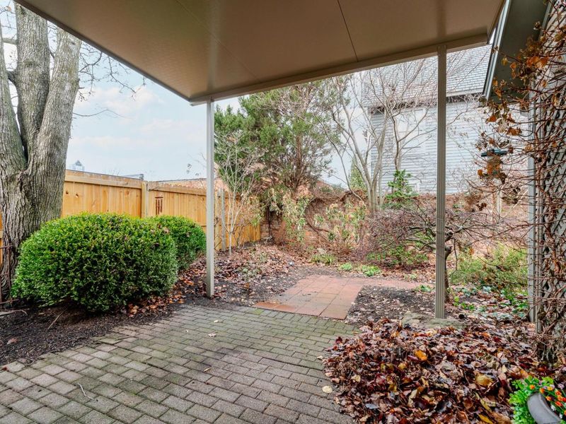 242 E Sycamore Street, Columbus, OH 43206 Photo 41