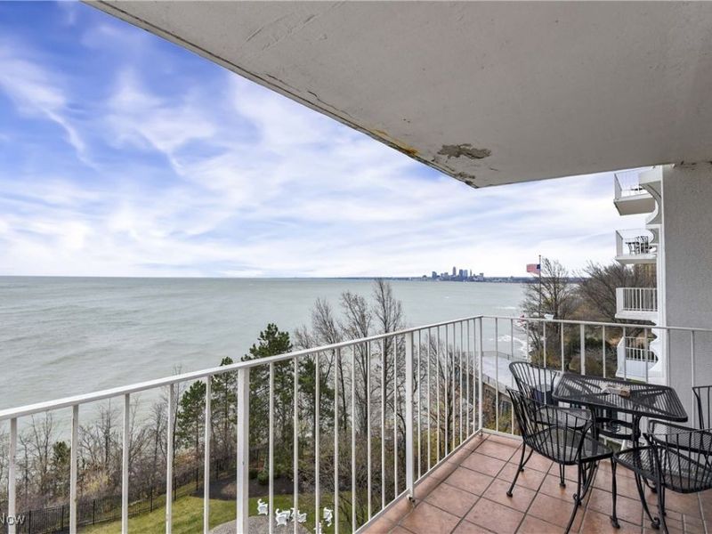 12700 Lake Avenue, Unit 806, Lakewood, OH 44107 Photo 13