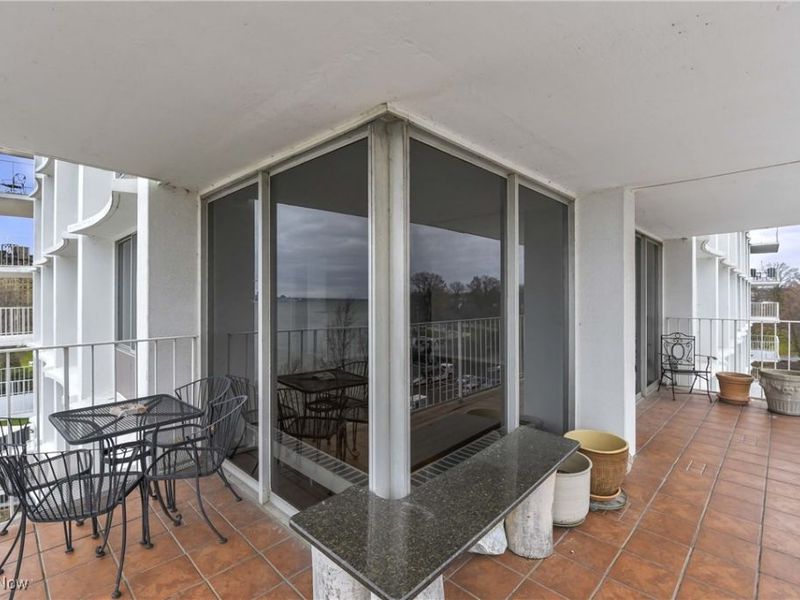 12700 Lake Avenue, Unit 806, Lakewood, OH 44107 Photo 15