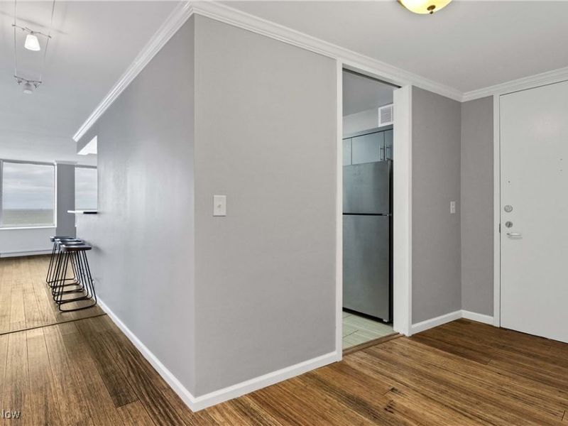 12700 Lake Avenue, Unit 806, Lakewood, OH 44107 Photo 8