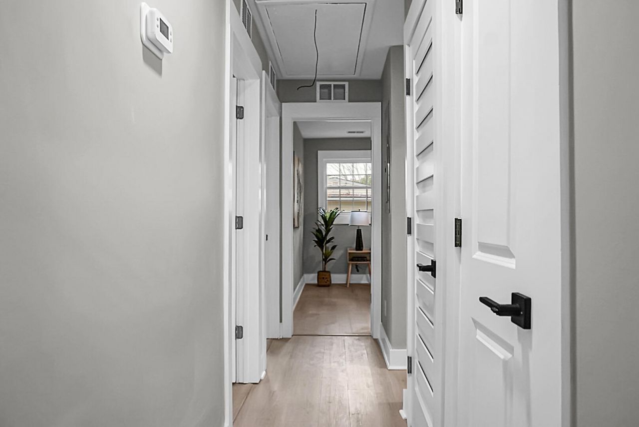 1820 Meadowlawn Drive Photo 16