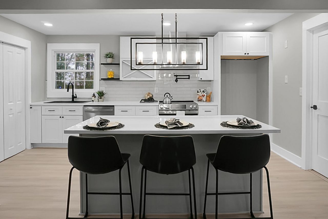 1820 Meadowlawn Drive Photo 8