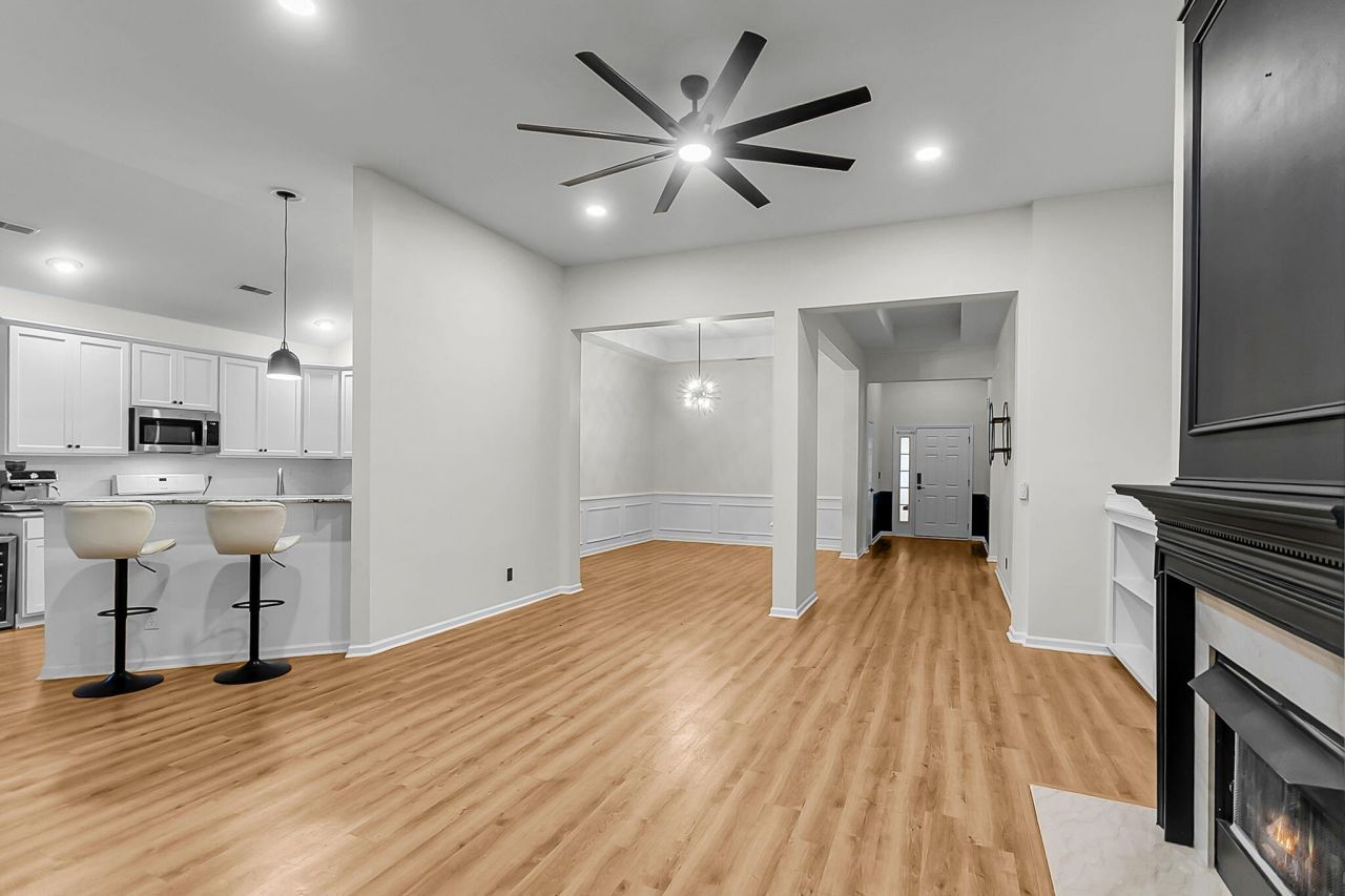 2105 Baldwin Park Drive Photo 11