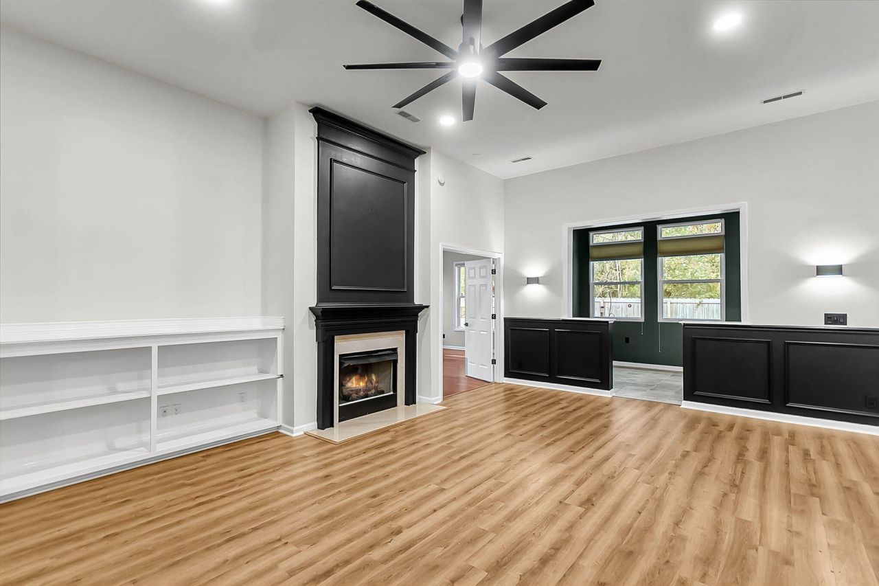 2105 Baldwin Park Drive Photo 9