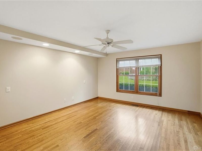 4254 Sarahs Way, Sugarcreek Township, OH 45440 Photo 19