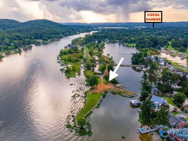 .70 +/- Camden Cove Point, Gadsden, AL 35903