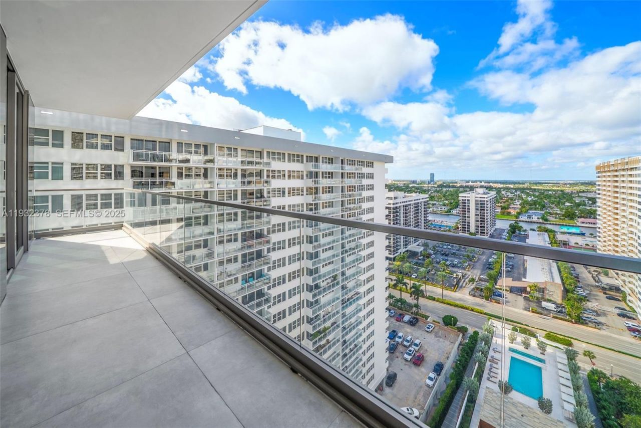 2000 S Ocean Dr , Unit 18B, Hallandale Beach, FL 33009 Photo