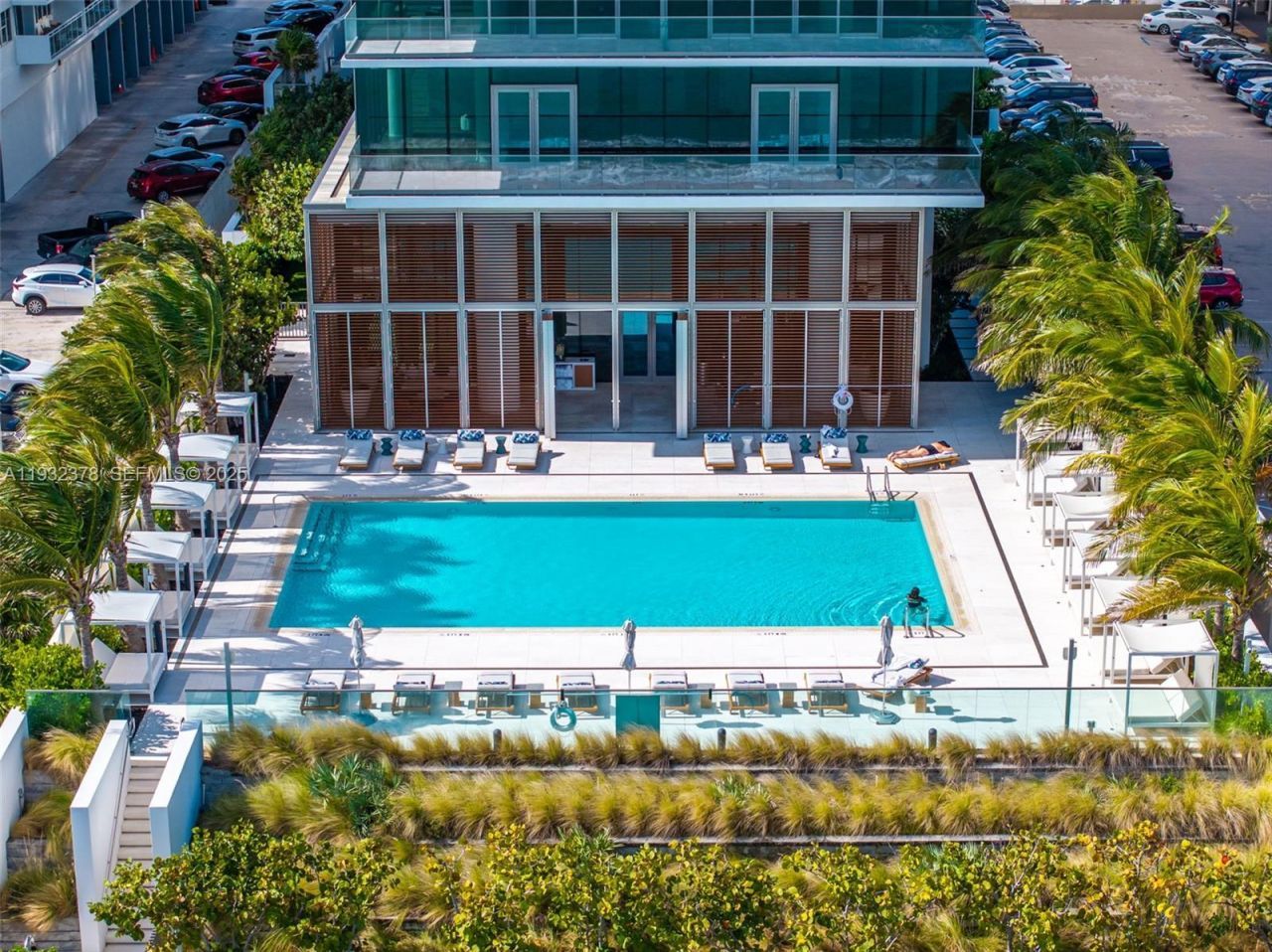 2000 S Ocean Dr , Unit 18B, Hallandale Beach, FL 33009 Photo