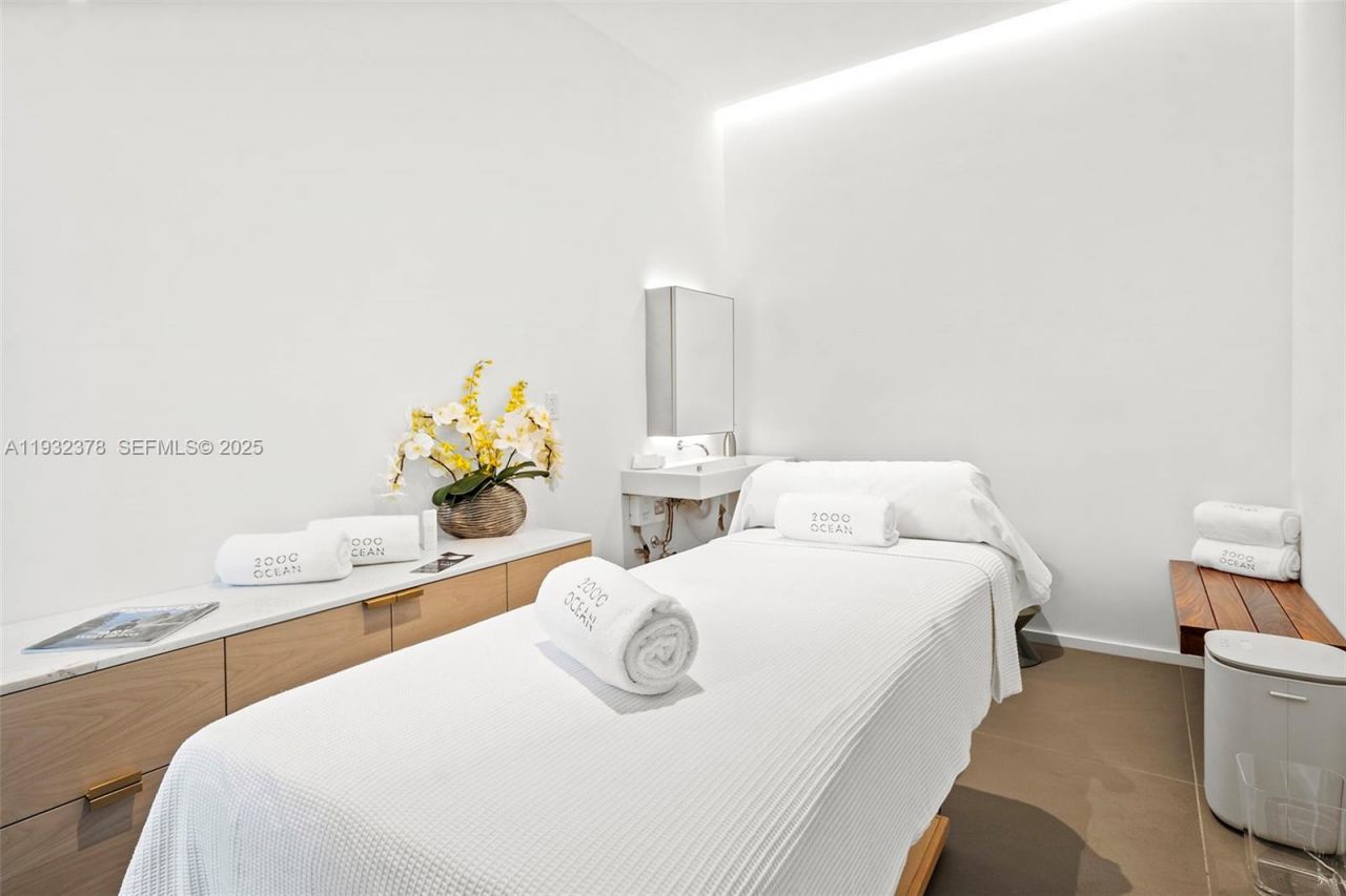 2000 S Ocean Dr , Unit 18B, Hallandale Beach, FL 33009 Photo