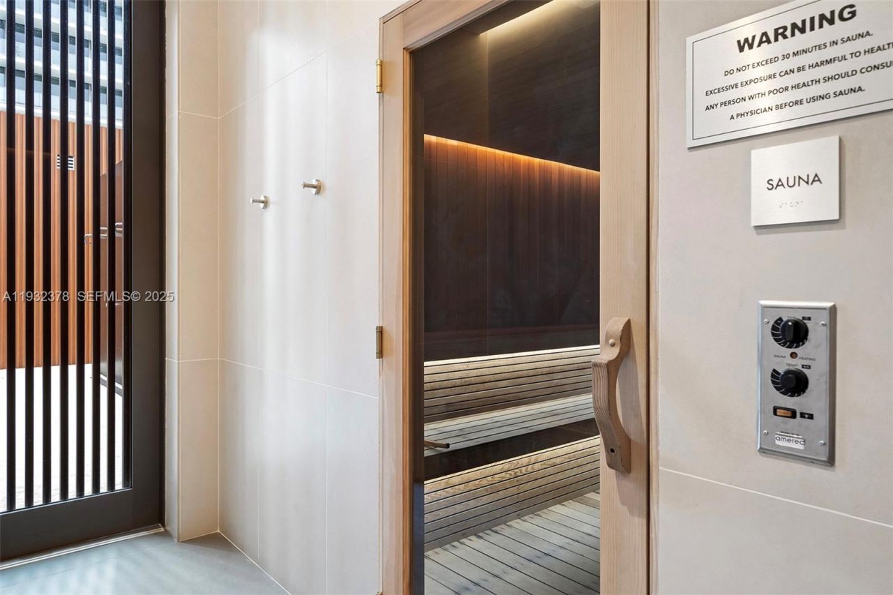 2000 S Ocean Dr , Unit 18B, Hallandale Beach, FL 33009 Photo