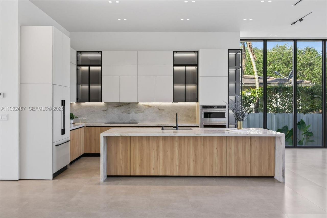 830 Oriole Ave, Miami Springs, FL 33166 Photo