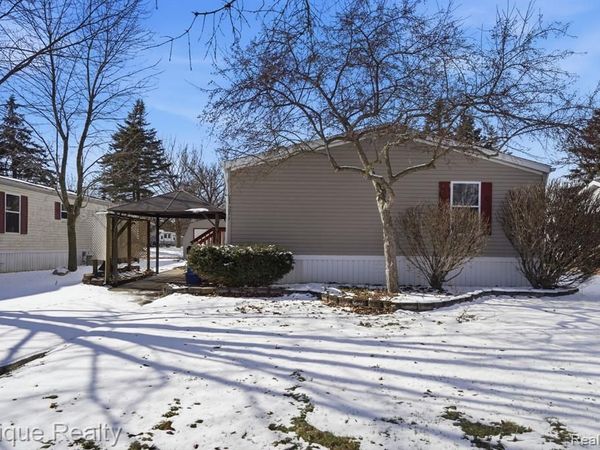 271 Lovell Court, Flushing, MI 48433