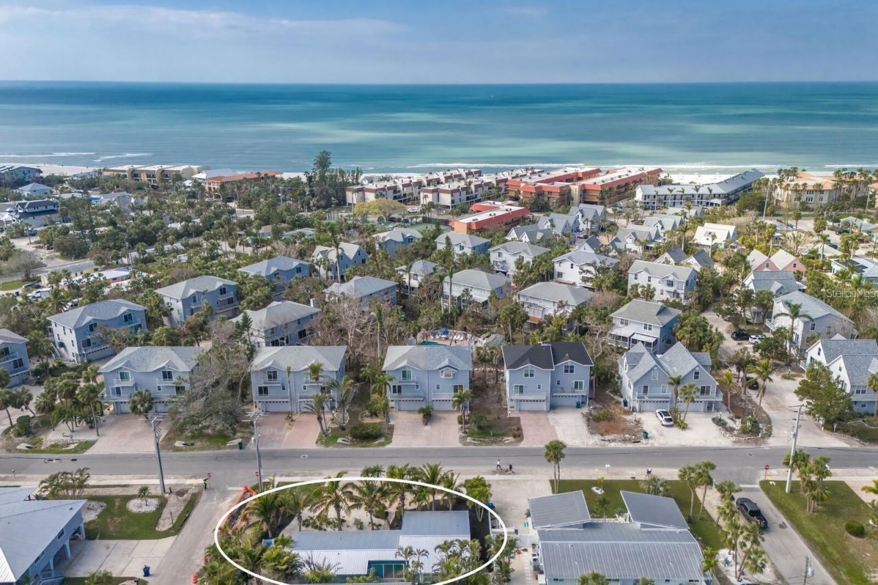 6201 Holmes Boulevard, Holmes Beach, FL 34217 Photo