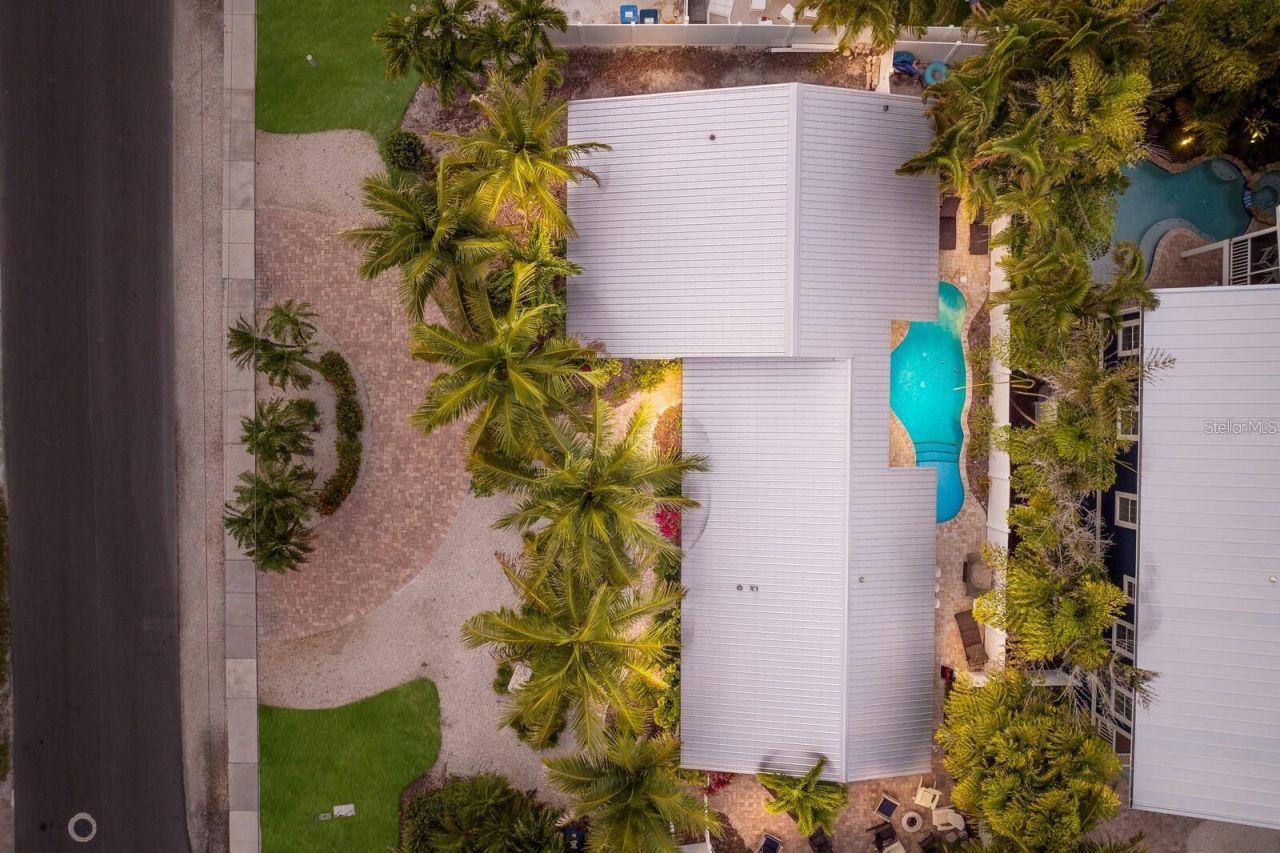 6201 Holmes Boulevard, Holmes Beach, FL 34217 Photo