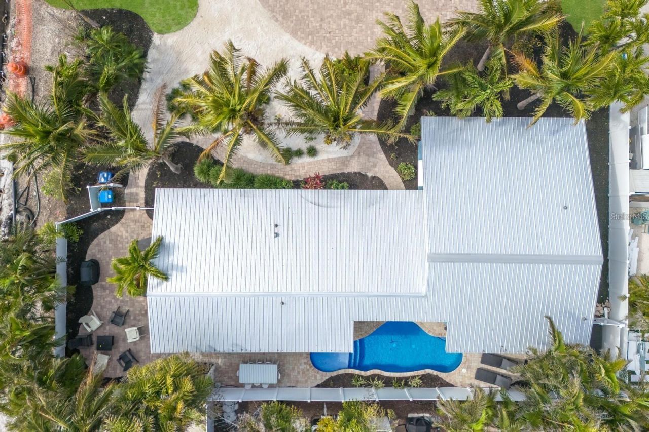 6201 Holmes Boulevard, Holmes Beach, FL 34217 Photo