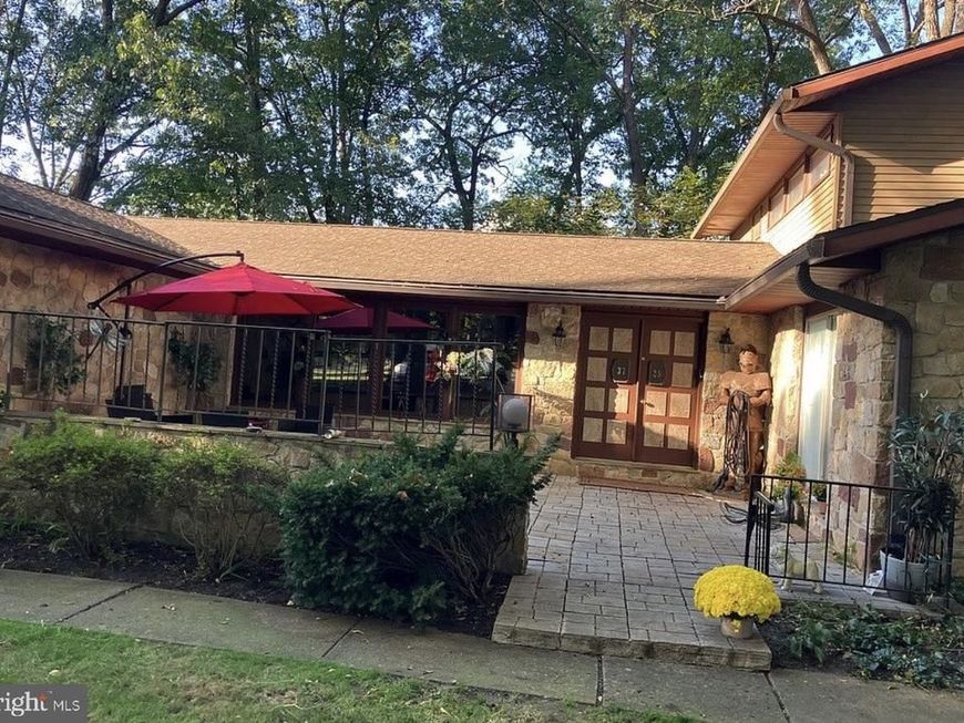 3725 Oakland Road, Bethlehem, PA 18020 Main Photo