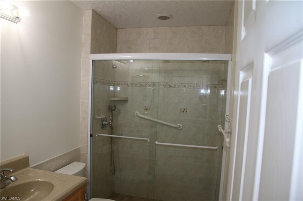 1433 Captains Walk, Unit 18C, Fort Pierce, FL 34950 Photo