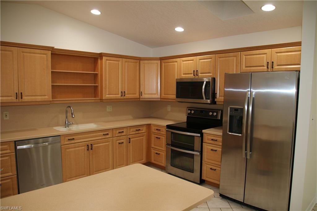 1433 Captains Walk, Unit 18C, Fort Pierce, FL 34950 Photo