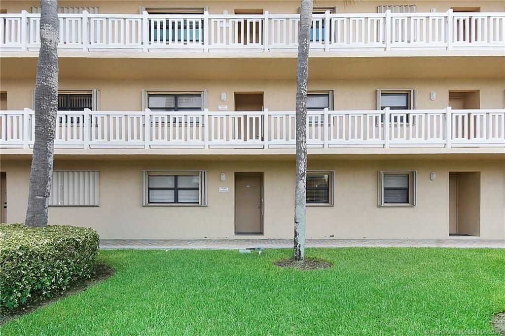 10200 S Ocean Drive, Unit 108, Jensen Beach, FL 34957 Photo
