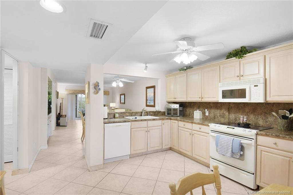 10200 S Ocean Drive, Unit 108, Jensen Beach, FL 34957 Photo