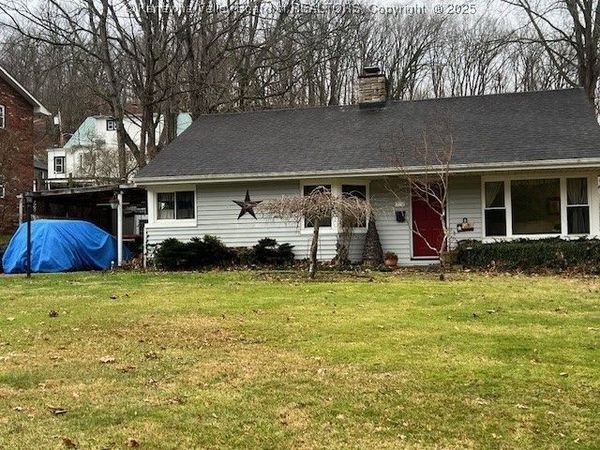 274 Staunton Avenue, South Charleston, WV 25303