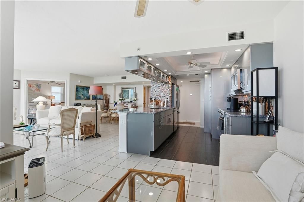 6101 Pelican Bay Blvd, Unit 805, Naples, FL 34108 Photo