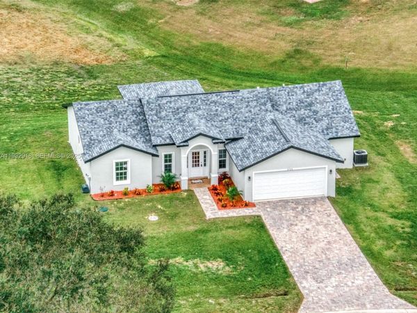 6724 Heavitree DR, Sebring, FL 33876