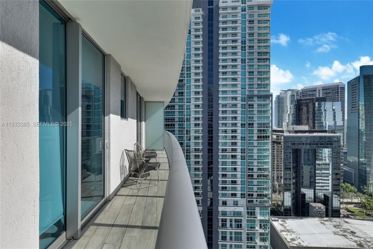 1100 S Miami Ave , Unit 2504, Miami, FL 33130 Photo