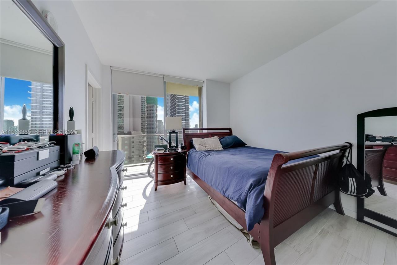 1100 S Miami Ave , Unit 2504, Miami, FL 33130 Photo