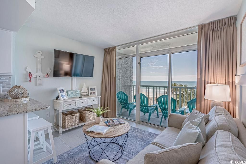 161 Seawatch Dr. Photo 5