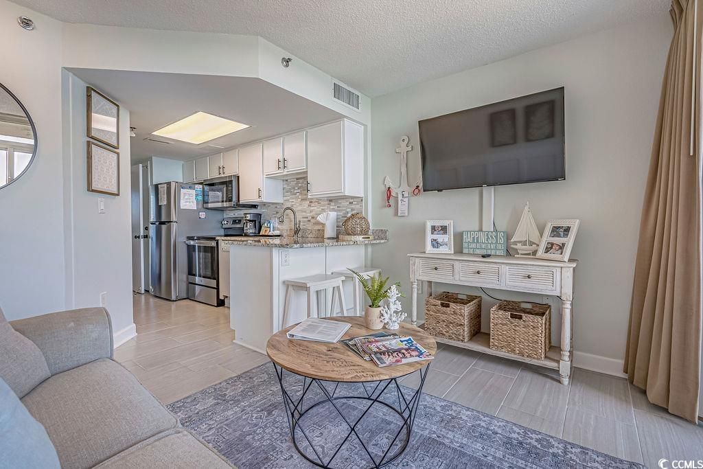 161 Seawatch Dr. Photo 6