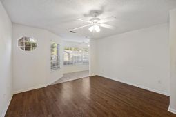 188 Midland Parkway photo 4