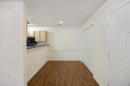 188 Midland Parkway photo 4