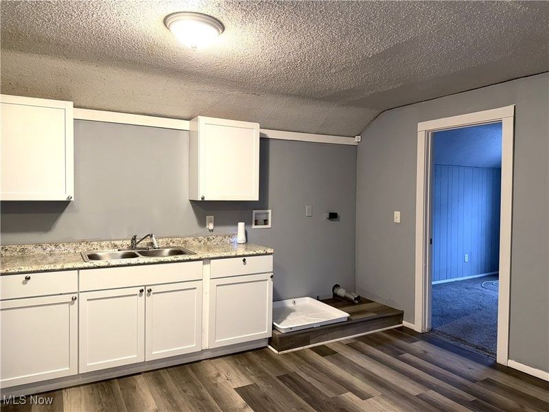 28 Christie Street, Akron, OH 44303 Photo 13