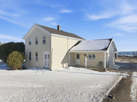 Main Photo