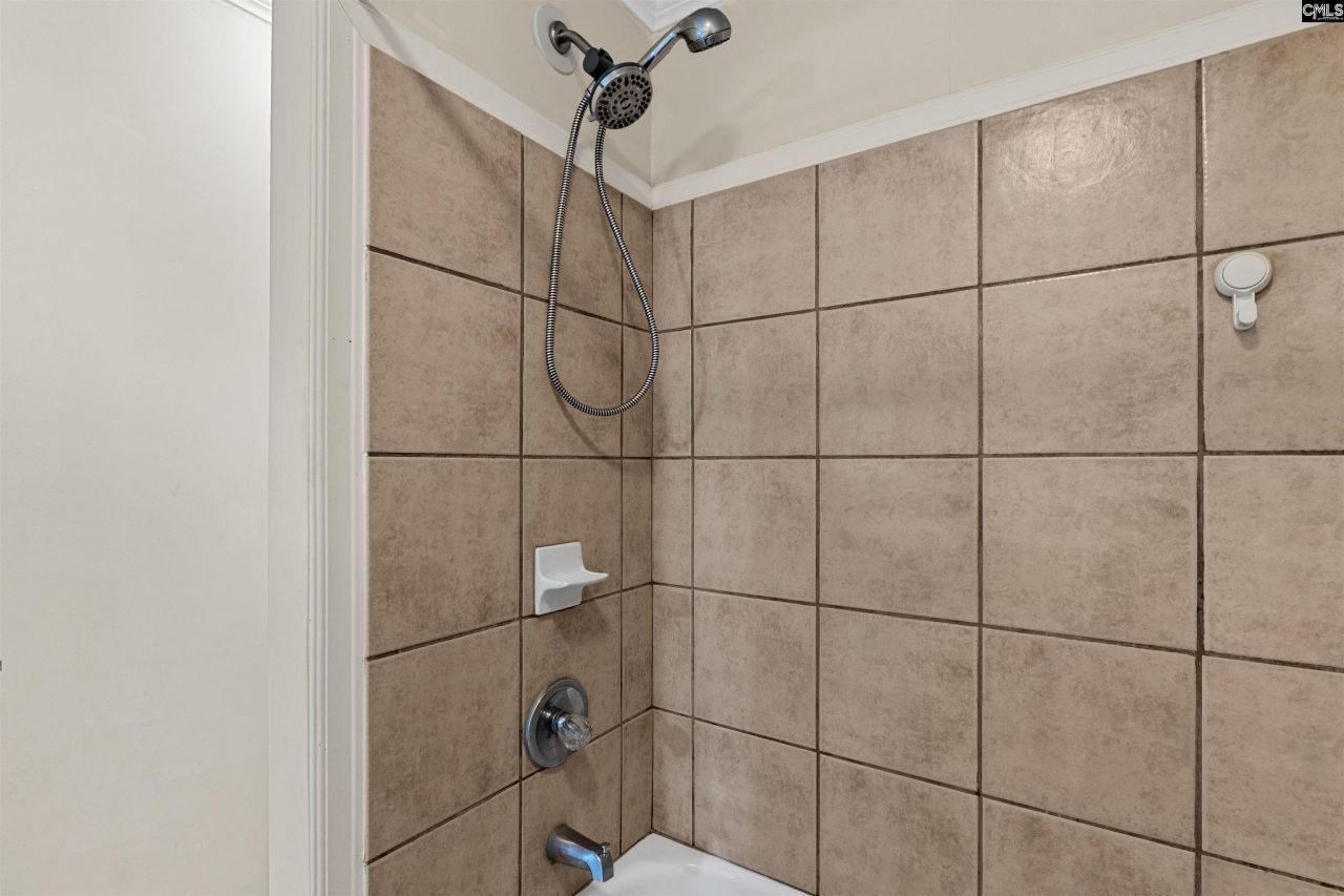 278 Megill Drive Photo 15